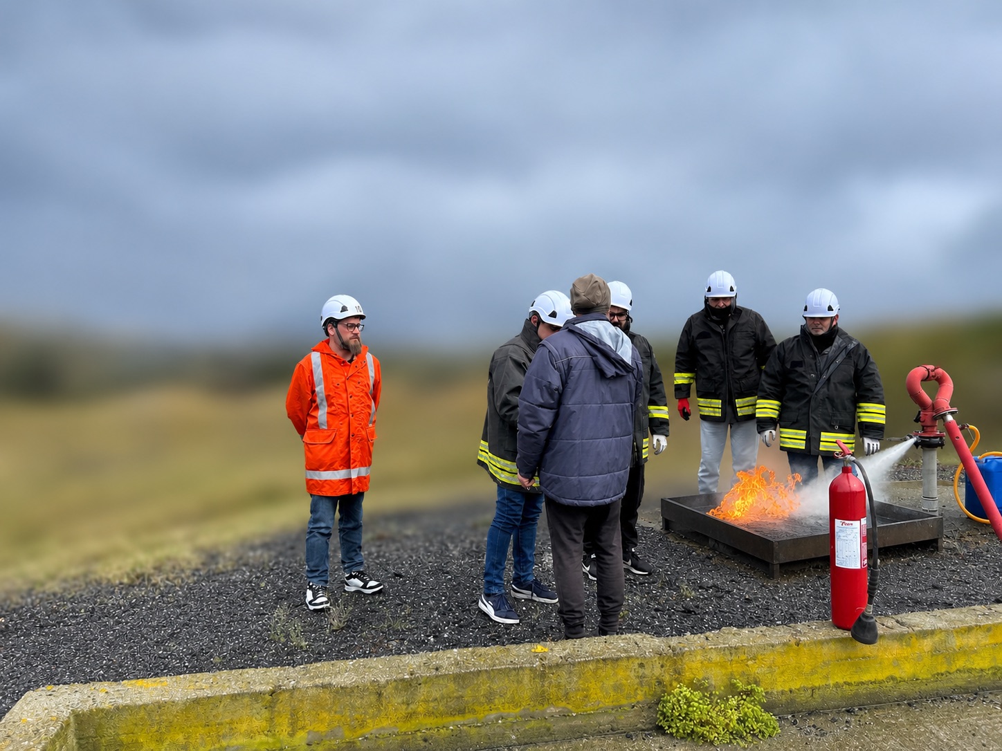 Esercitazione pratica antincendio Blu Corporation — foto 5