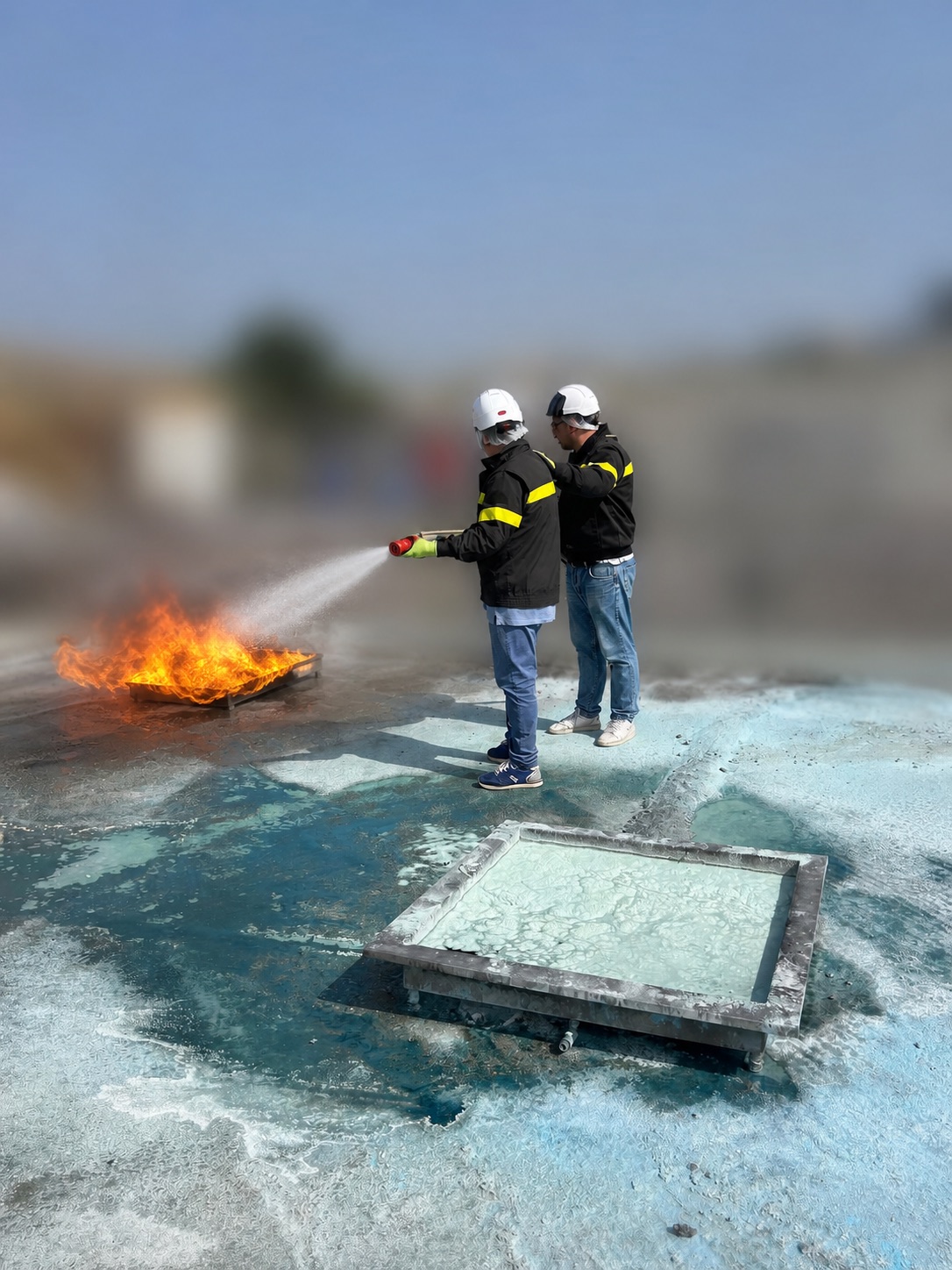 Esercitazione pratica antincendio Blu Corporation — foto 6