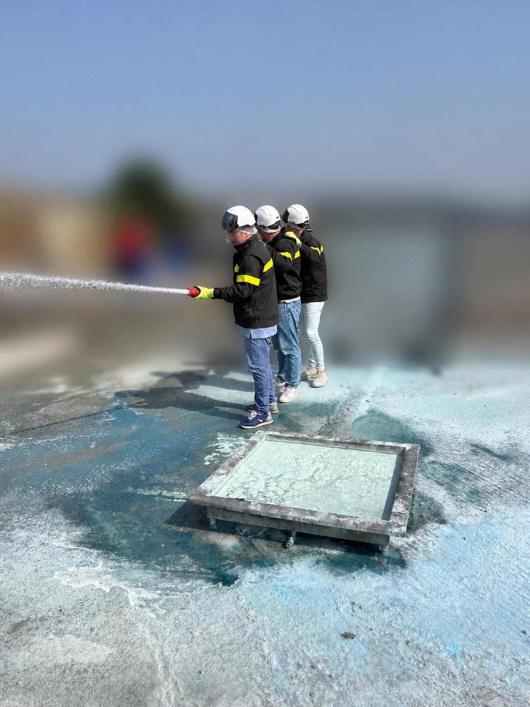 Esercitazione pratica antincendio Blu Corporation — foto 17