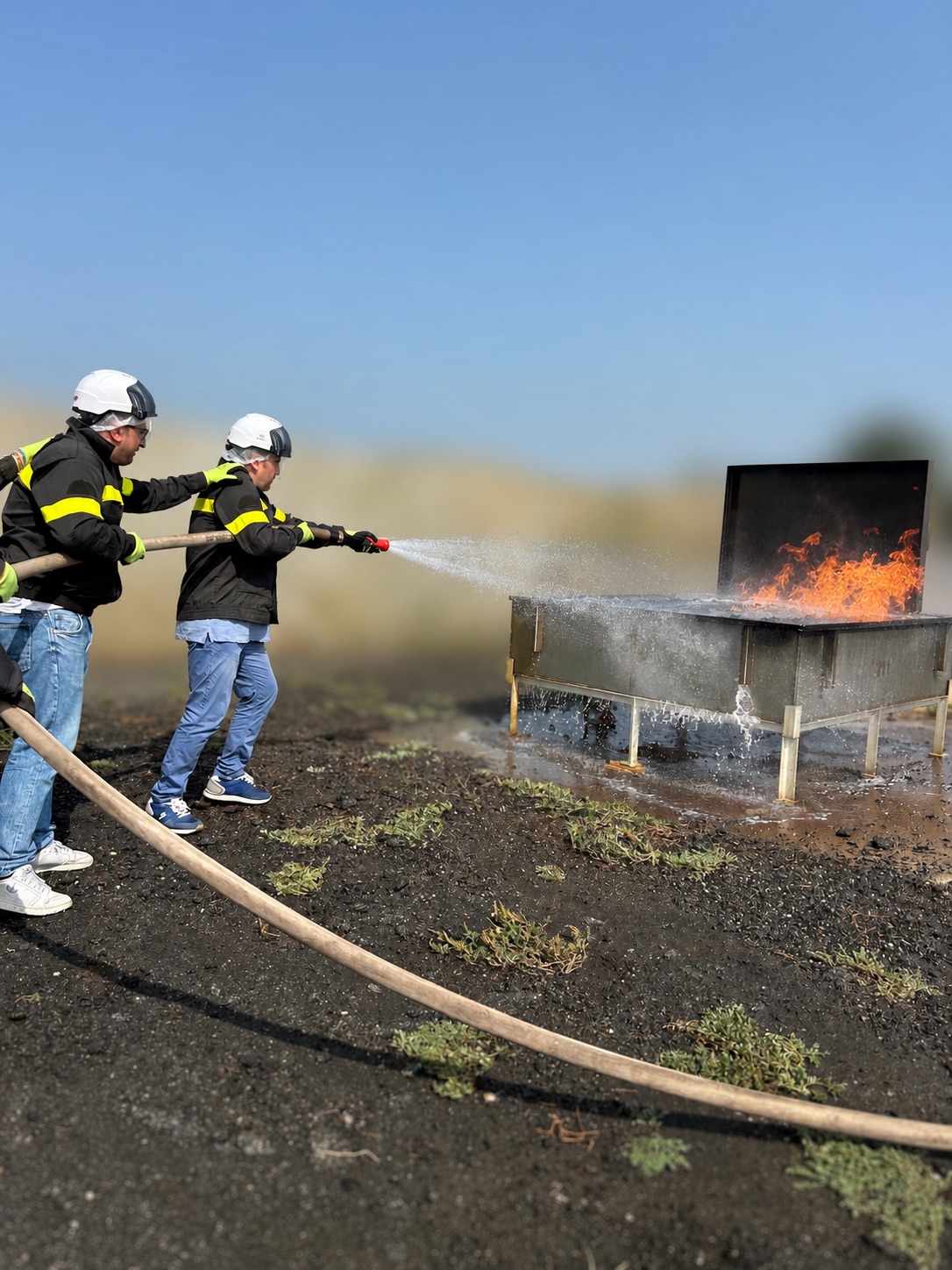 Esercitazione pratica antincendio Blu Corporation — foto 22