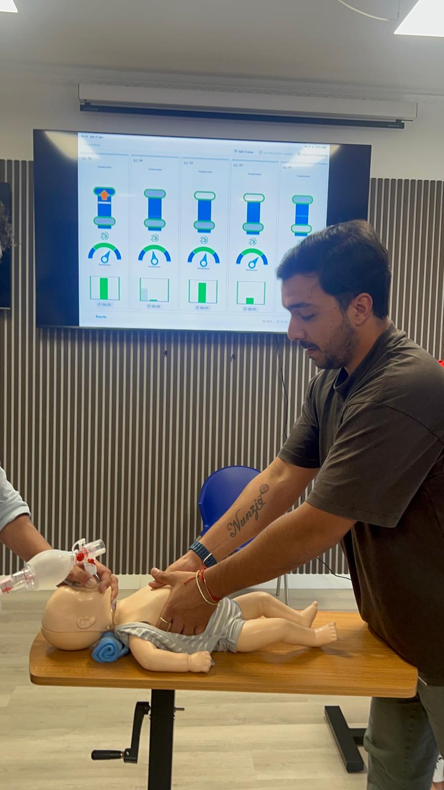 Corso BLSD per operatori sanitari — album 07, foto 9