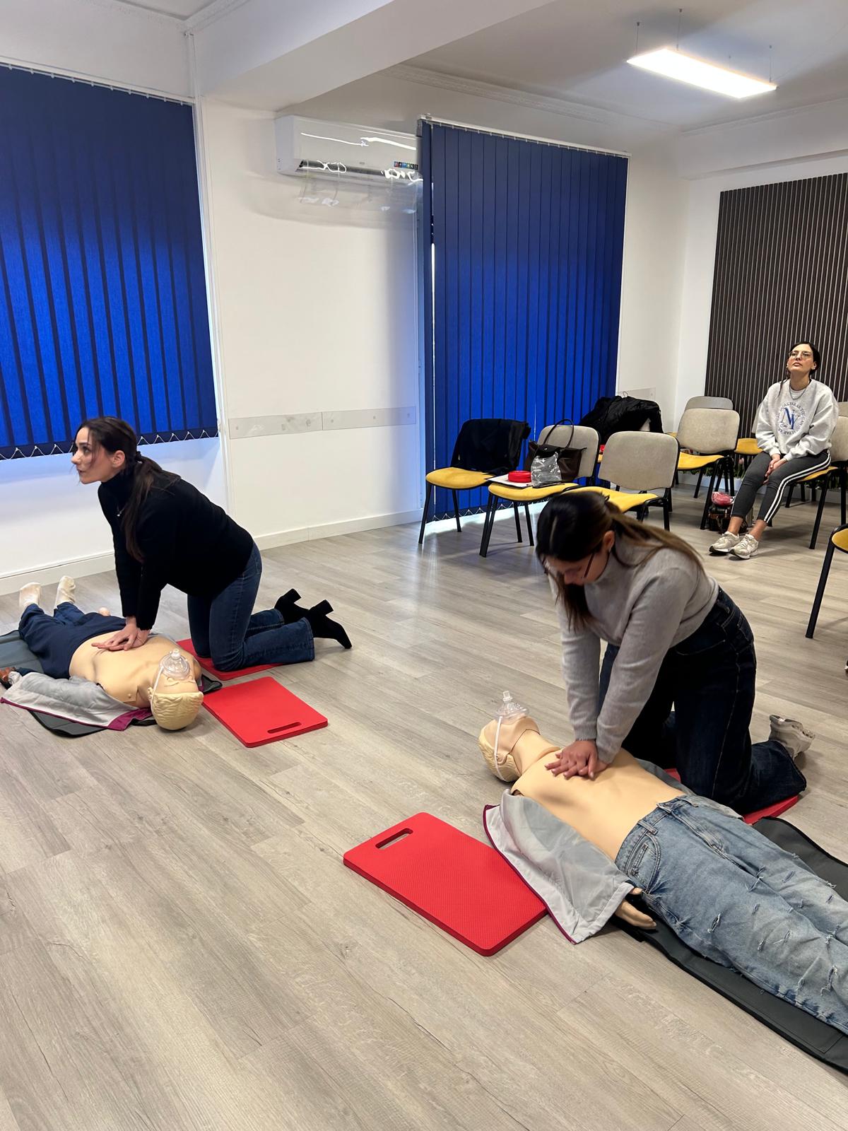 Corso BLSD per operatori sanitari — album 08, foto 21